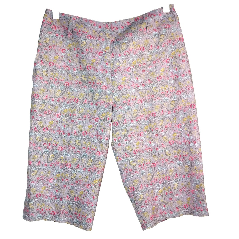 Nike Golf Women's Size 10 Nike Fit Dry Bermuda Shorts Lavender Floral Paisley